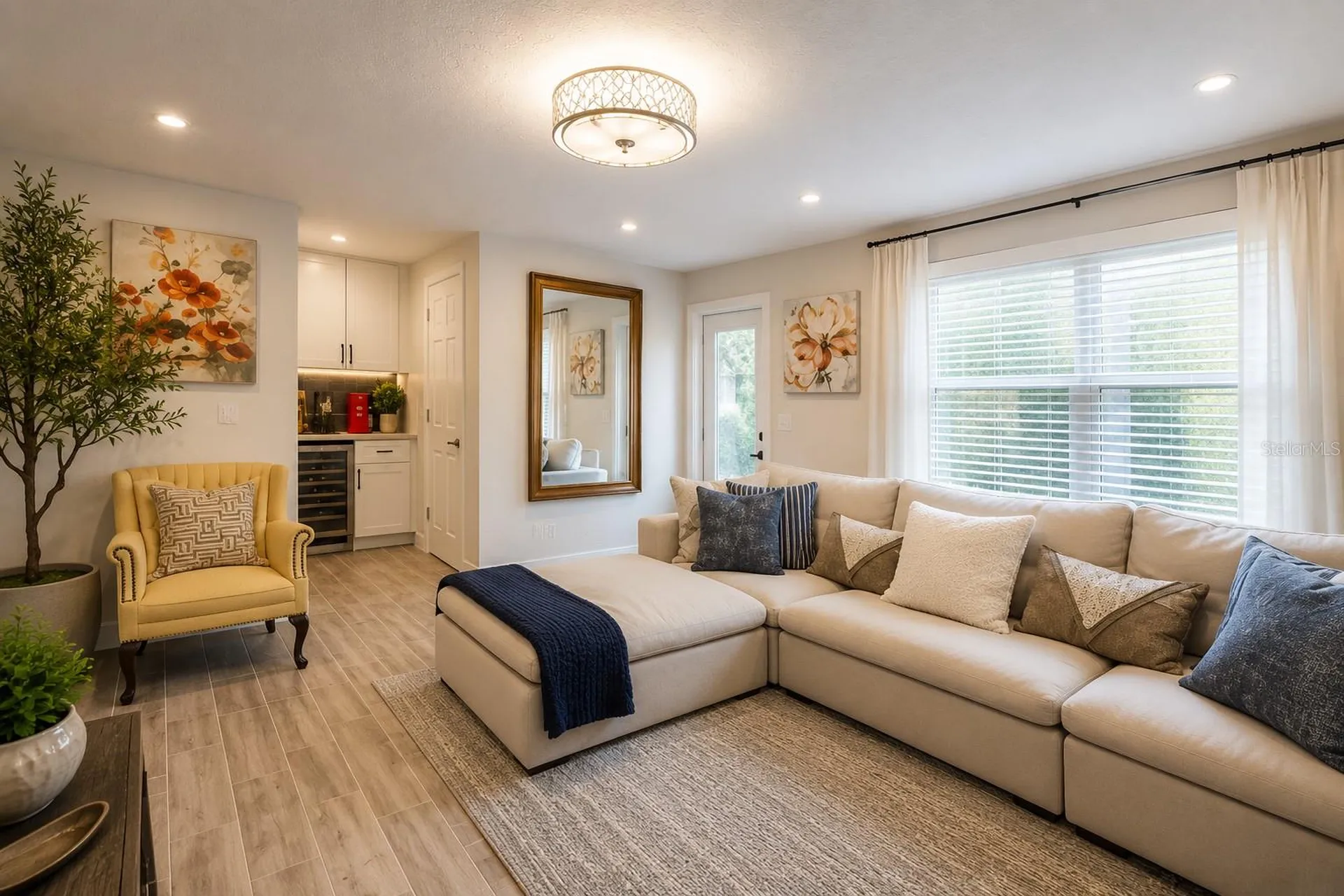 4925 Remington Drive Sarasota FL 34234
