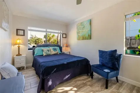 4925 Remington Drive Sarasota FL 34234
