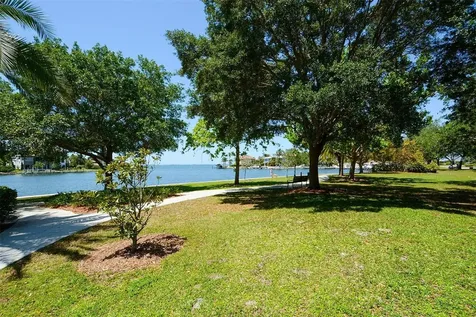 4925 Remington Drive Sarasota FL 34234