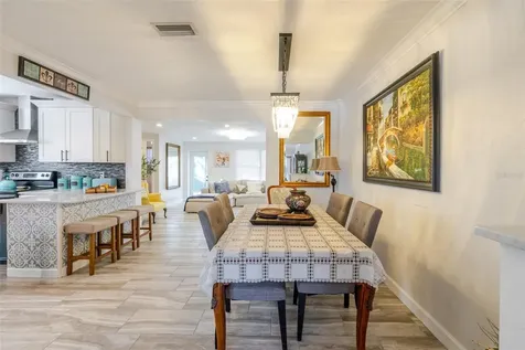 4925 Remington Drive Sarasota FL 34234