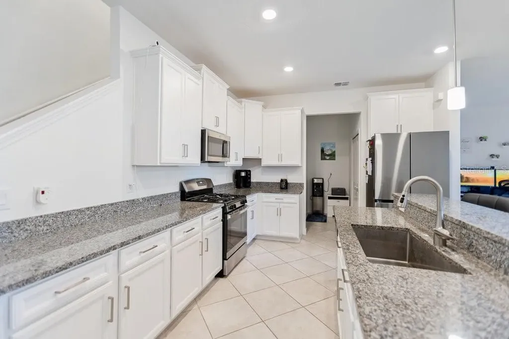 8241 Corner Pine Way New Port Richey FL 34655
