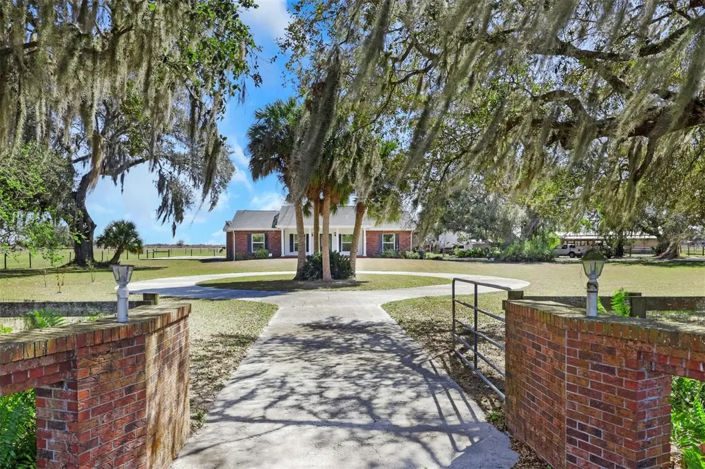 3597 SE Co Rd 760 Road Arcadia FL 34266
