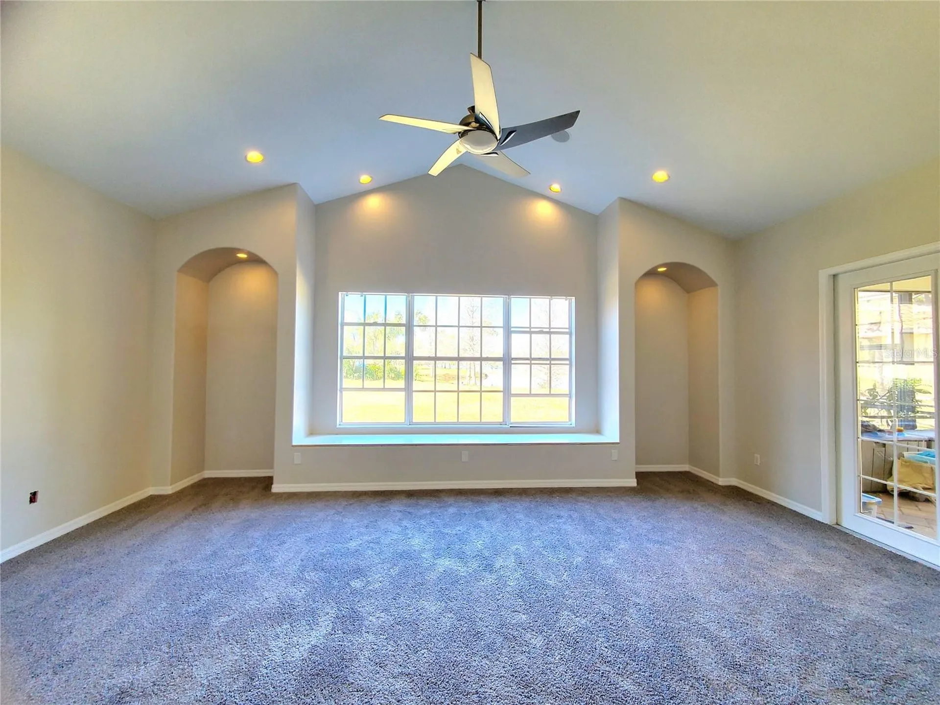10004 Tree Tops Lake Road Tampa FL 33626