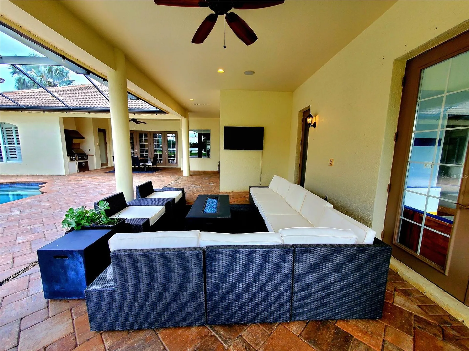 10004 Tree Tops Lake Road Tampa FL 33626