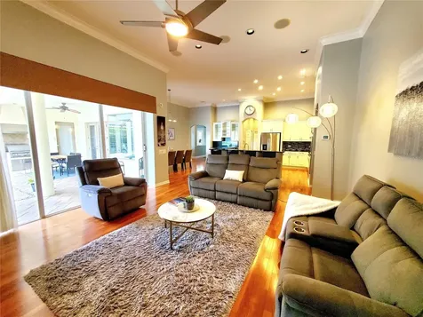 10004 Tree Tops Lake Road Tampa FL 33626