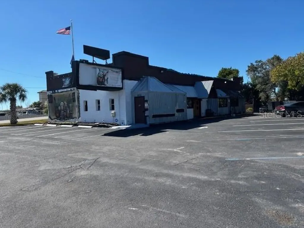 6916 14th Street W Bradenton FL 34207