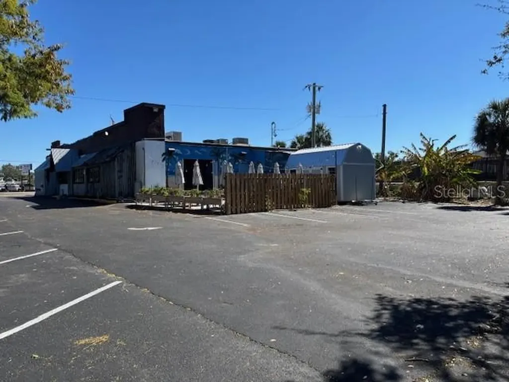 6916 14th Street W Bradenton FL 34207