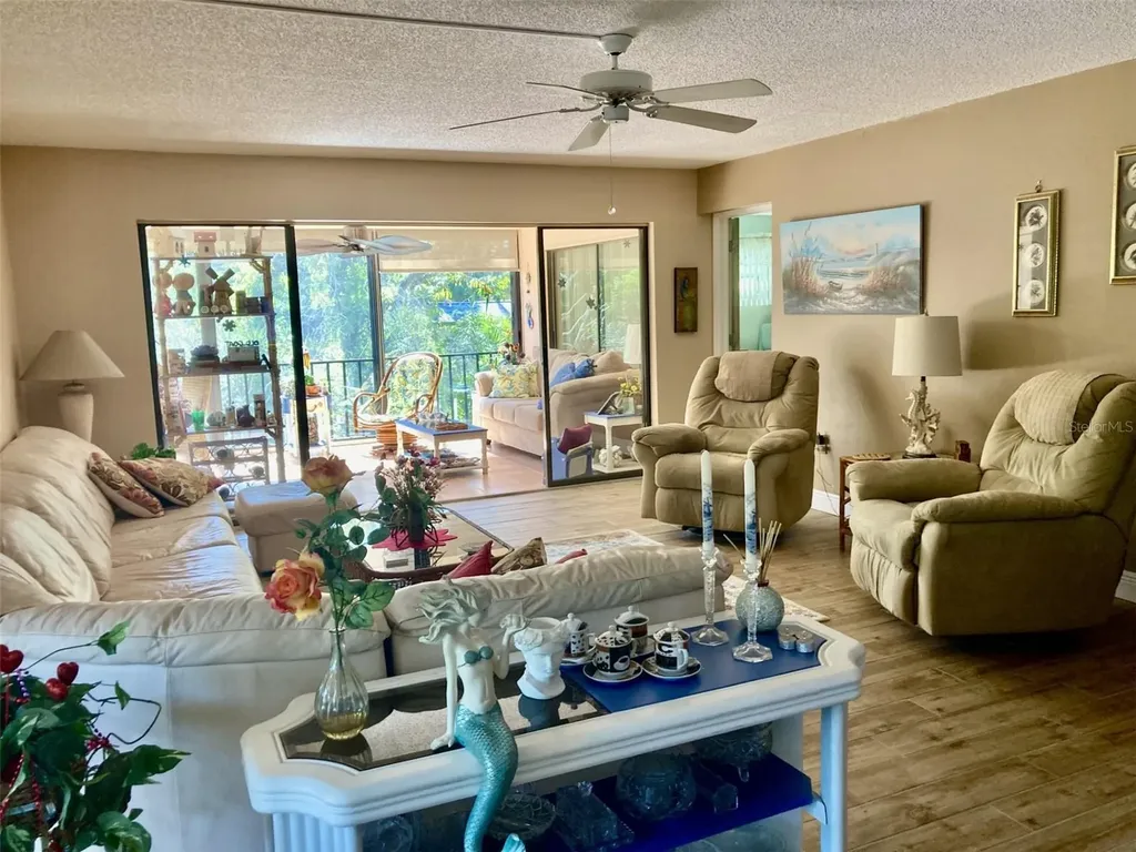 6002 Oak Creek Lane Bradenton FL 34210