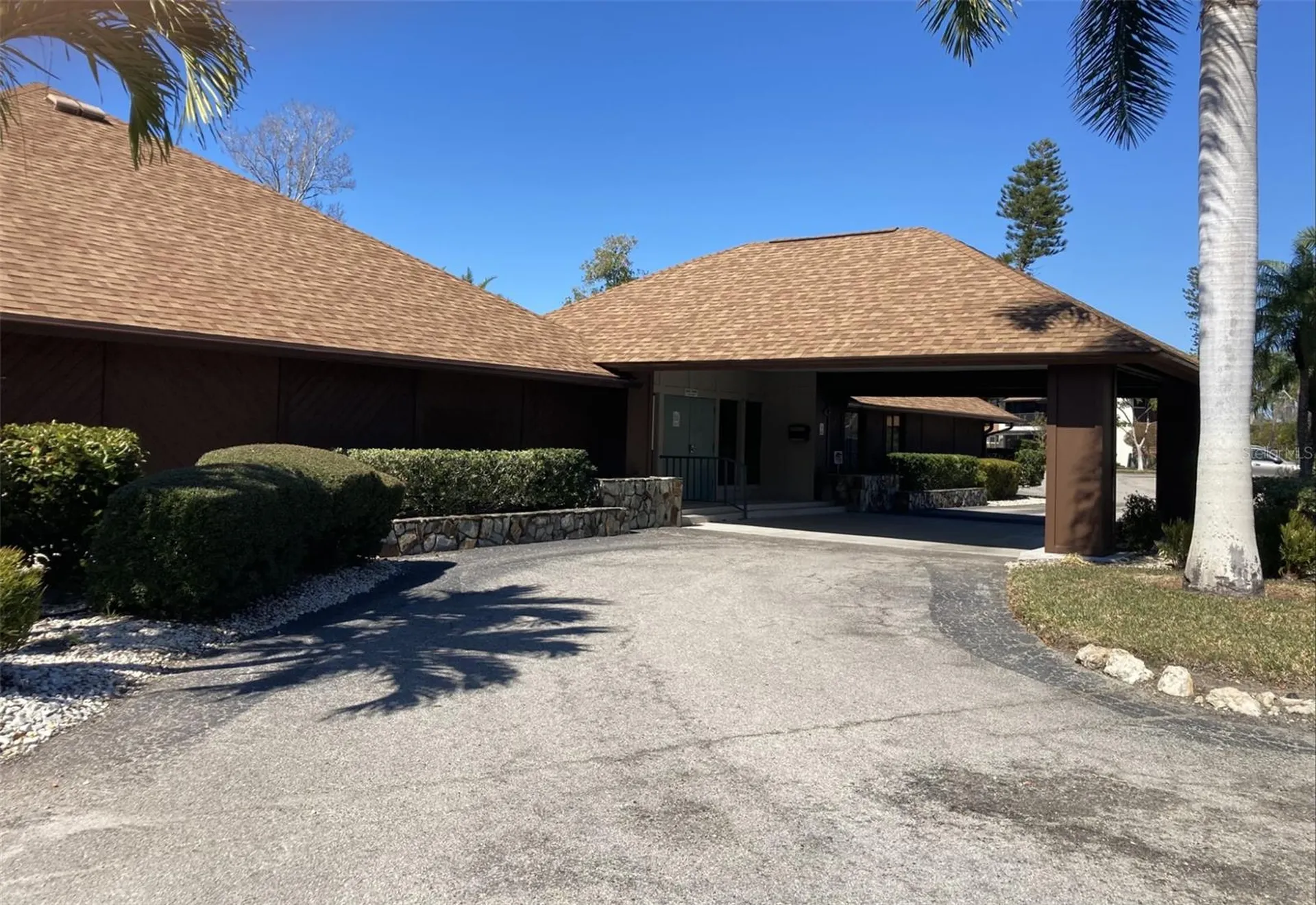 6002 Oak Creek Lane Bradenton FL 34210