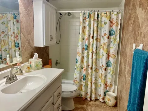 6002 Oak Creek Lane Bradenton FL 34210