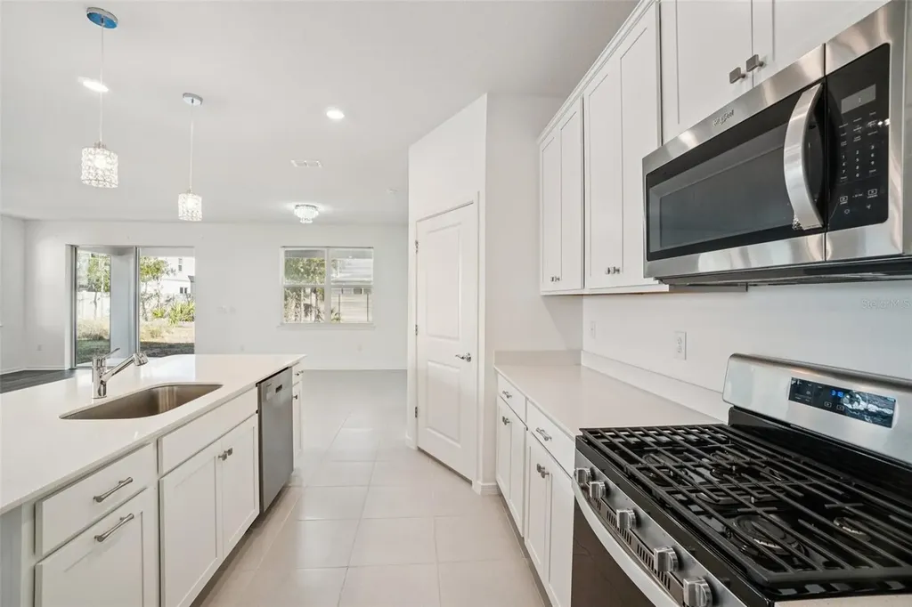 14180 Samoa Hill Court Riverview FL 33569