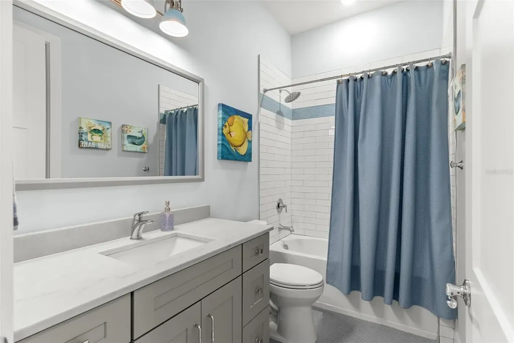 708 Pinckney Drive Apollo Beach FL 33572