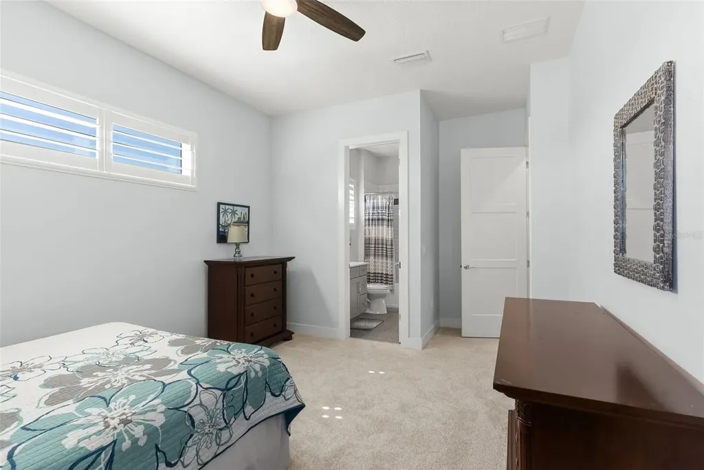 708 Pinckney Drive Apollo Beach FL 33572
