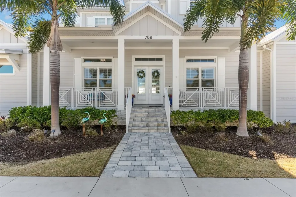 708 Pinckney Drive Apollo Beach FL 33572
