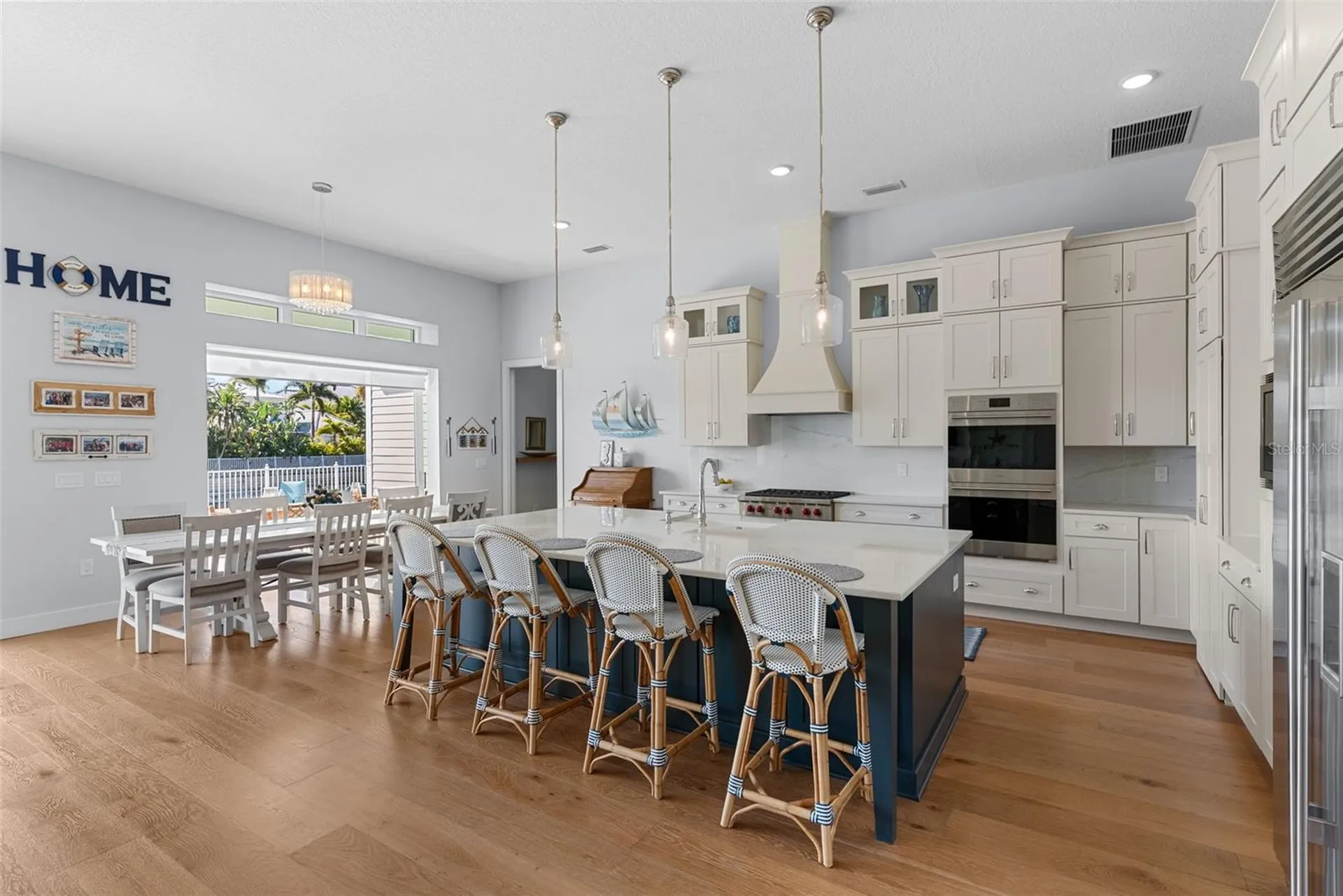 708 Pinckney Drive Apollo Beach FL 33572