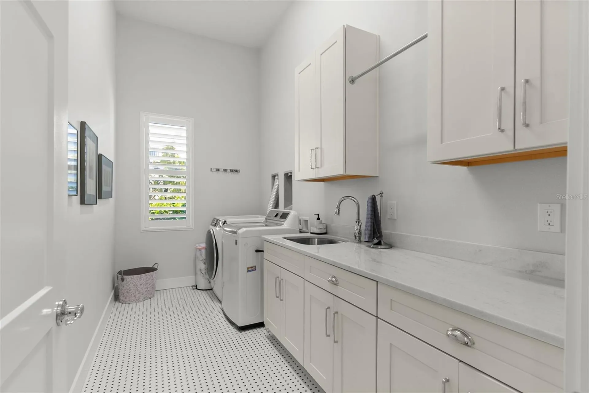 708 Pinckney Drive Apollo Beach FL 33572