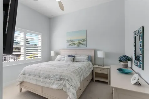 708 Pinckney Drive Apollo Beach FL 33572