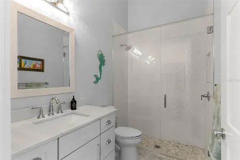 708 Pinckney Drive Apollo Beach FL 33572