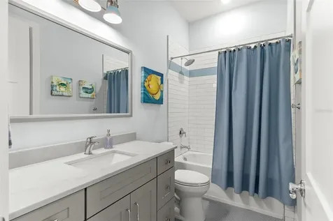 708 Pinckney Drive Apollo Beach FL 33572