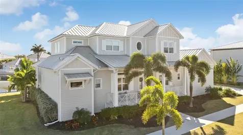 708 Pinckney Drive Apollo Beach FL 33572