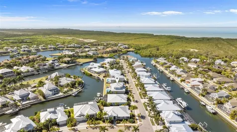 708 Pinckney Drive Apollo Beach FL 33572