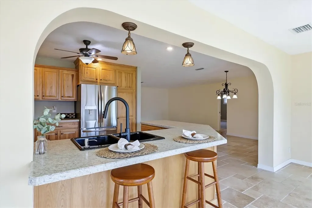 6007 9th Avenue W Bradenton FL 34209