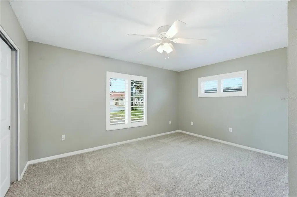 6007 9th Avenue W Bradenton FL 34209