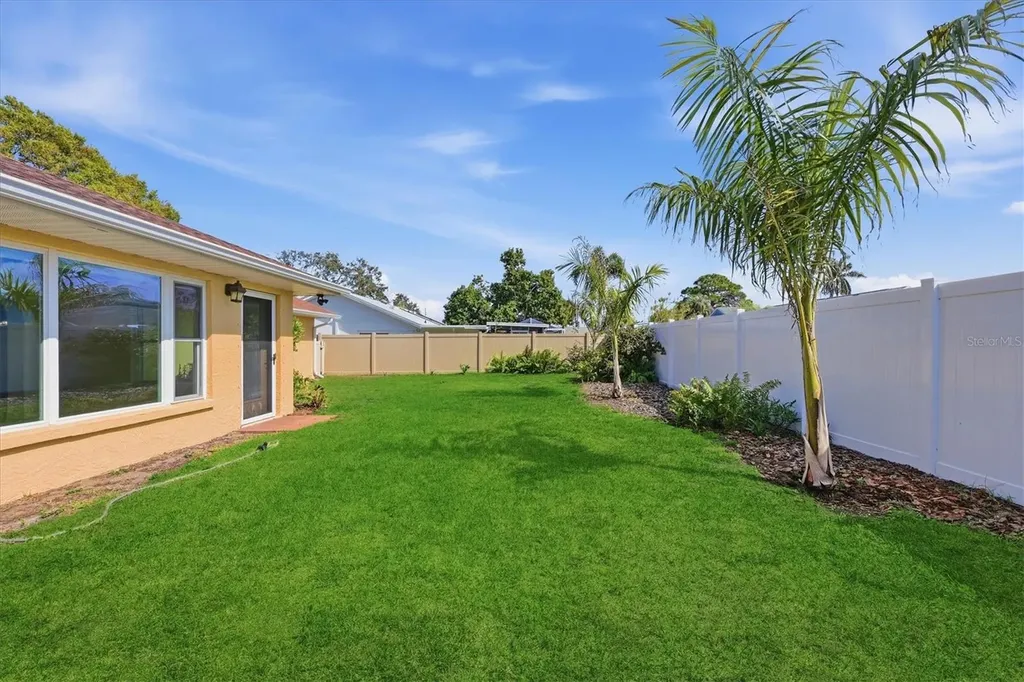 6007 9th Avenue W Bradenton FL 34209