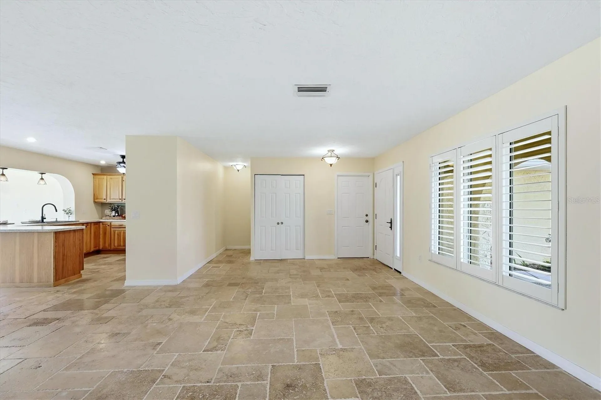6007 9th Avenue W Bradenton FL 34209