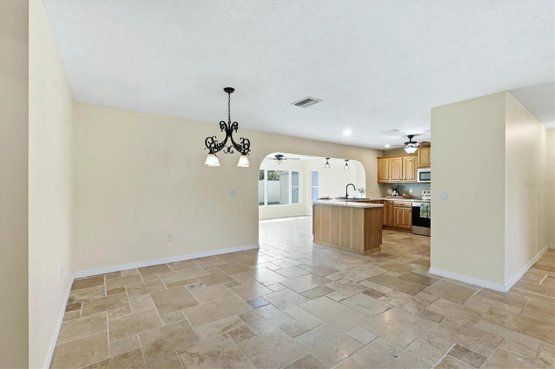6007 9th Avenue W Bradenton FL 34209