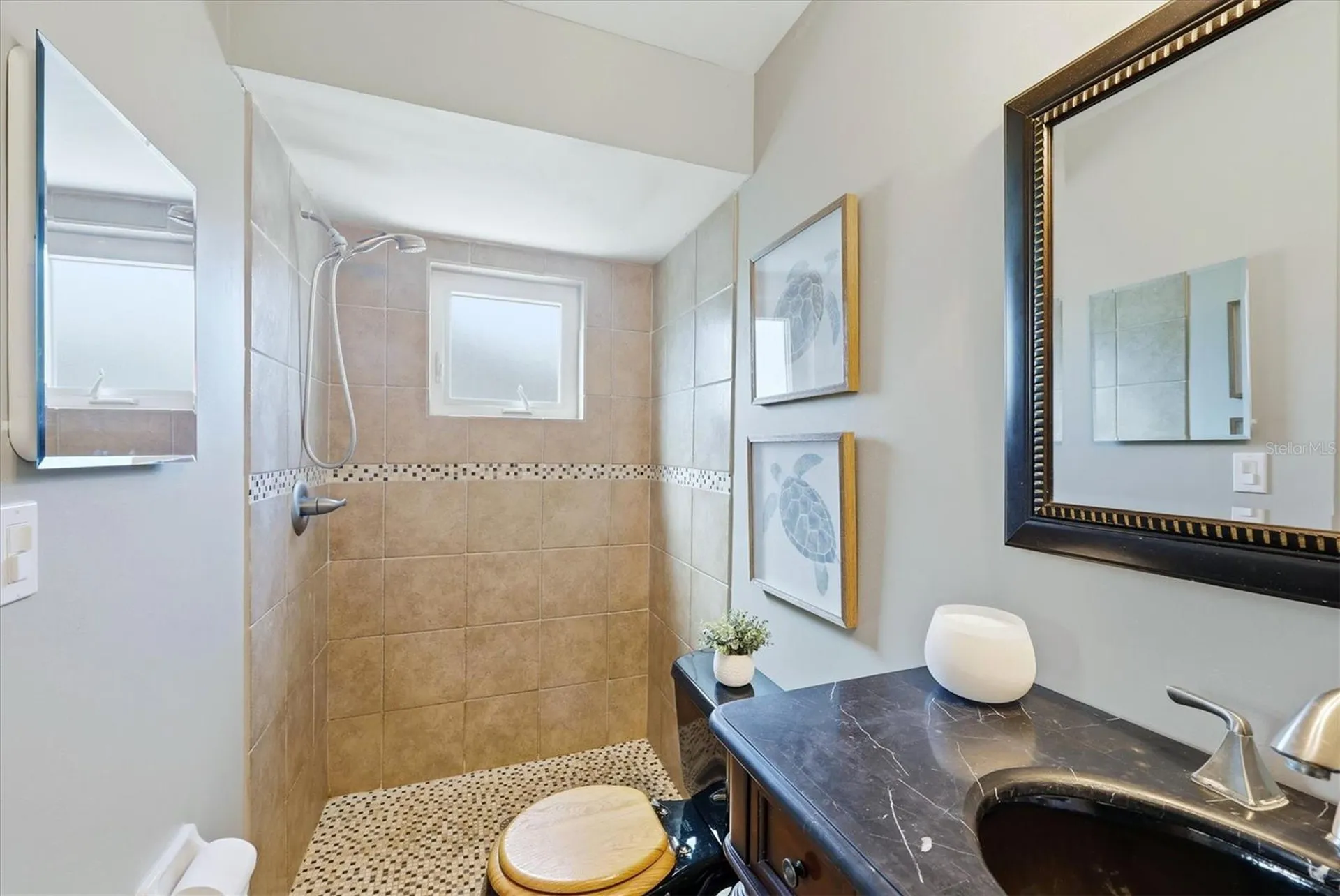 6007 9th Avenue W Bradenton FL 34209