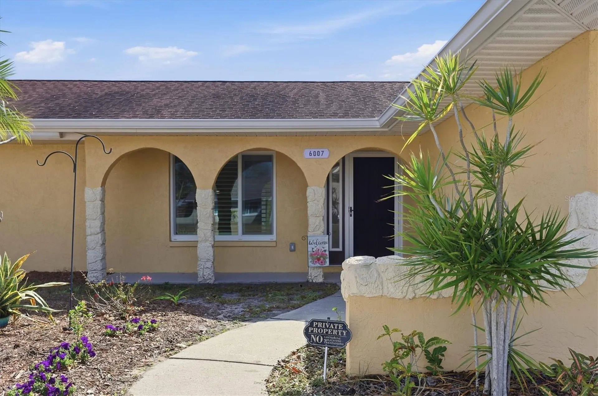 6007 9th Avenue W Bradenton FL 34209