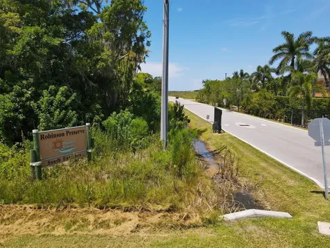 6007 9th Avenue W Bradenton FL 34209