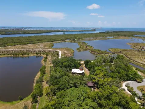 6007 9th Avenue W Bradenton FL 34209