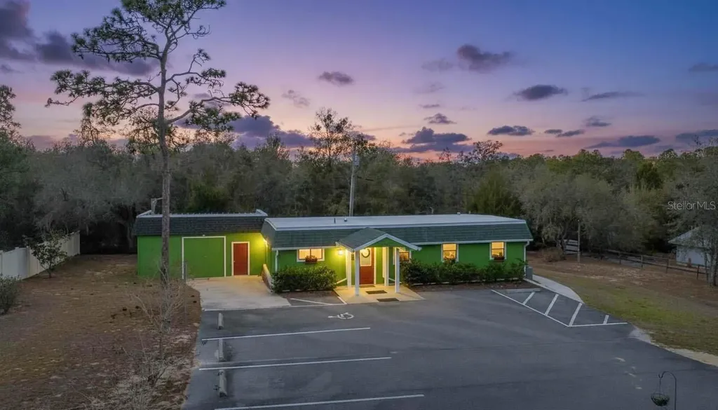 11840 N Angus Hills Terrace Dunnellon FL 34433