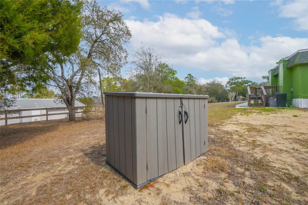 11840 N Angus Hills Terrace Dunnellon FL 34433