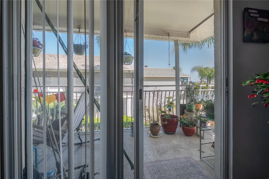 8812 Bay Pointe Drive Tampa FL 33615