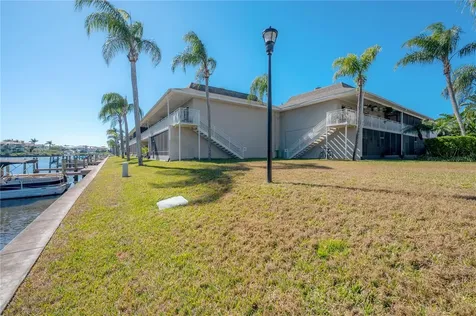 8812 Bay Pointe Drive Tampa FL 33615