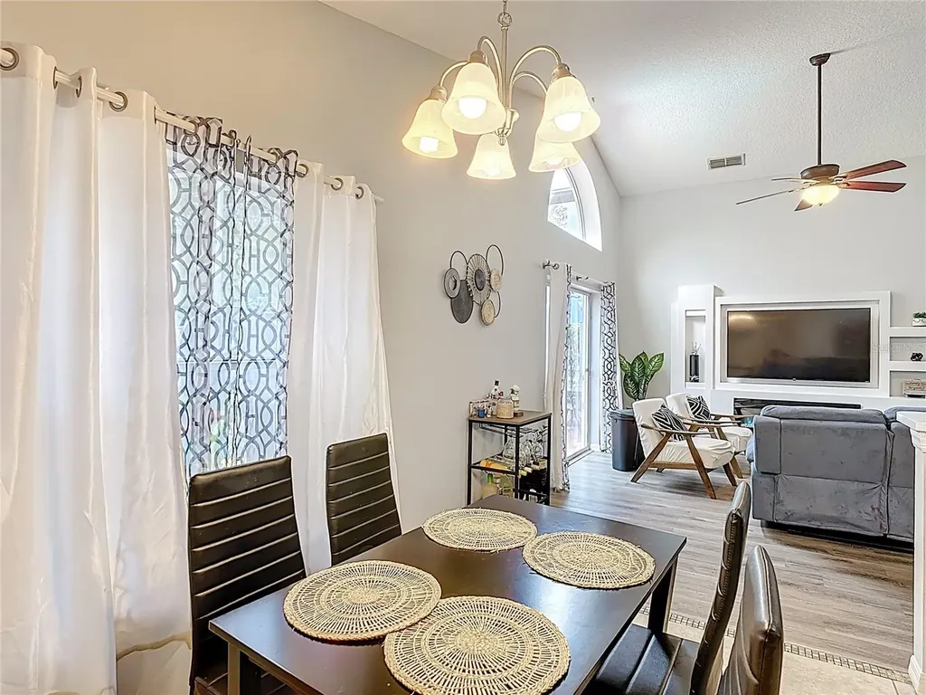 4611 Cumbrian Lakes Drive Kissimmee FL 34746
