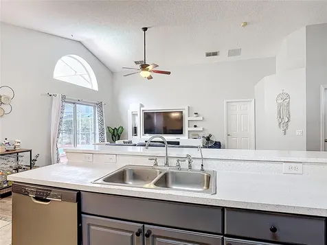 4611 Cumbrian Lakes Drive Kissimmee FL 34746