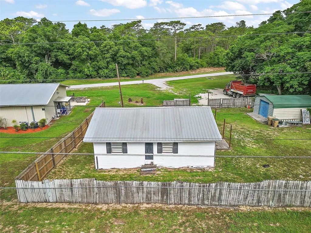 25031 County Road 42 Paisley FL 32767