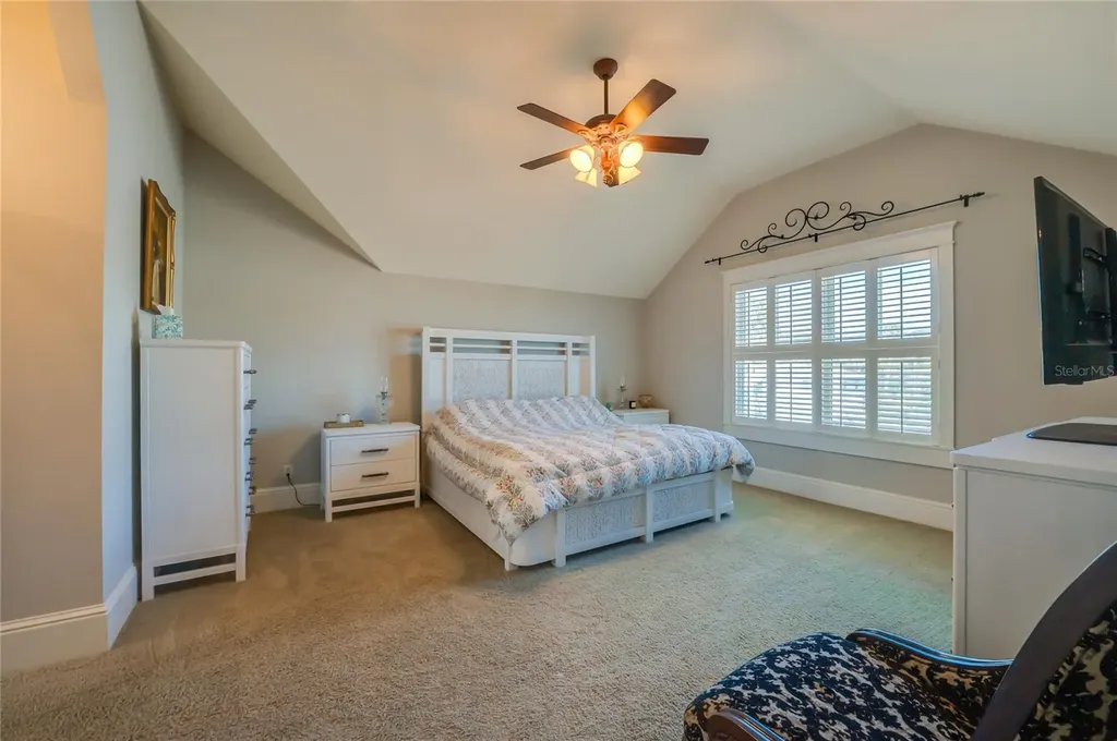 2 Hickory Lane Daytona Beach FL 32118
