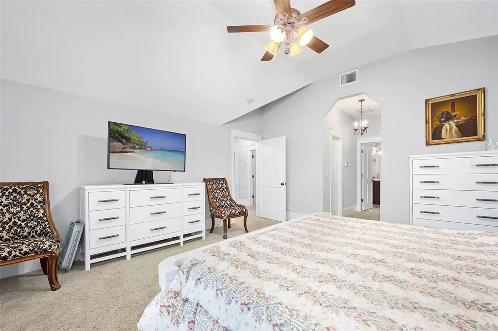 2 Hickory Lane Daytona Beach FL 32118