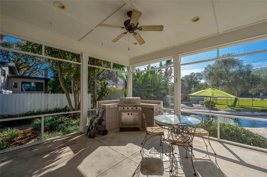 2 Hickory Lane Daytona Beach FL 32118