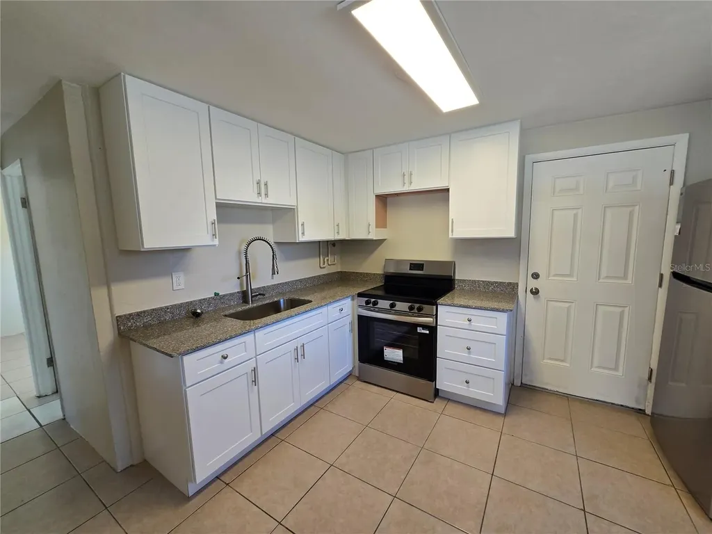 554 Spruce Street Daytona Beach FL 32114