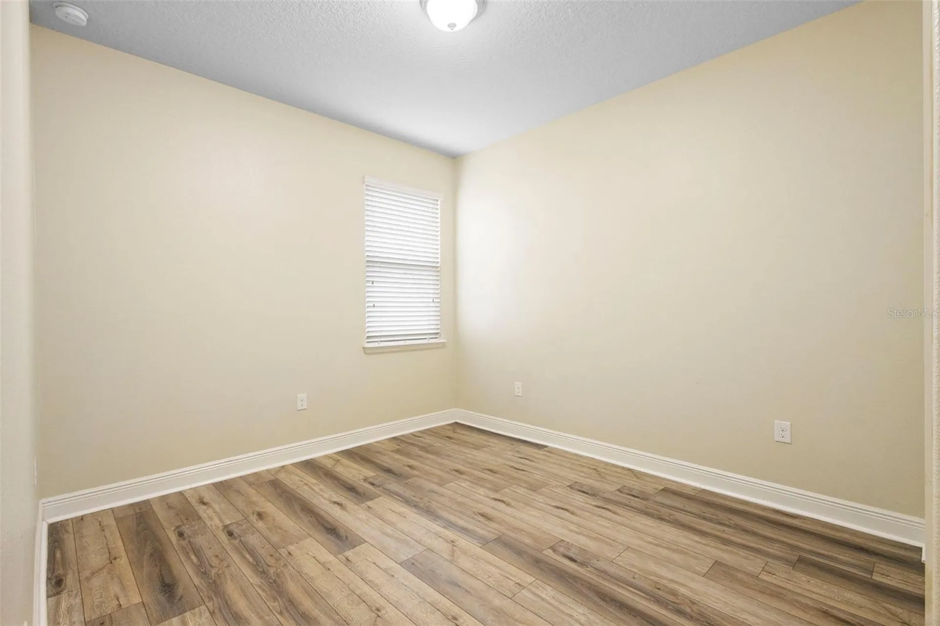 1423 Alexington Avenue Deltona FL 32725