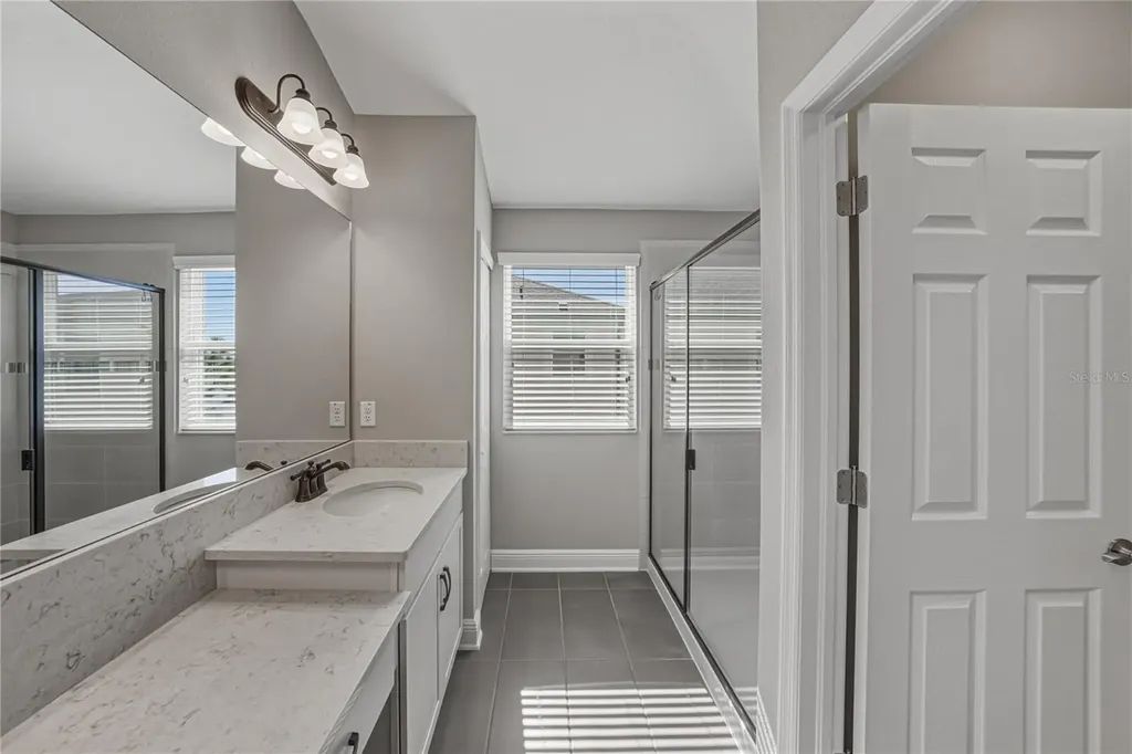 2527 Stapleford Place Wesley Chapel FL 33543