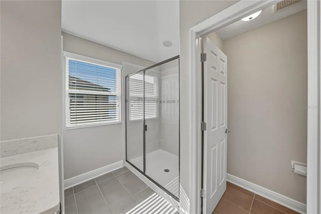 2527 Stapleford Place Wesley Chapel FL 33543