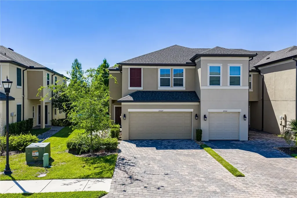 2527 Stapleford Place Wesley Chapel FL 33543