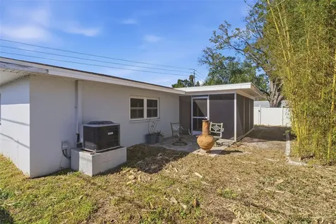 7891 1st Street NE St Petersburg FL 33702